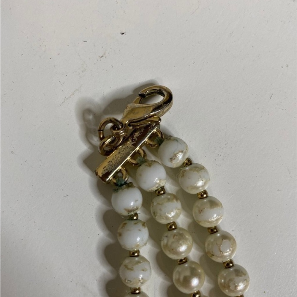 Triple strand pearl necklace may be Ralph Lauren - Picture 3 of 4